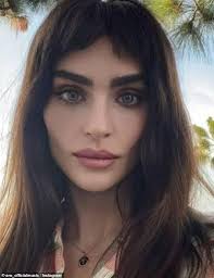 Aimee ist so hübsch 🥺🥰 : r/blacksabbath