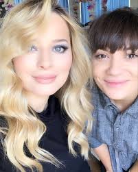 Înainte de naștere, laura era puțin speriată de faptul că va trebui să. Laura Cosoi Wakeup And Makeup With Paulina Buldumea Facebook