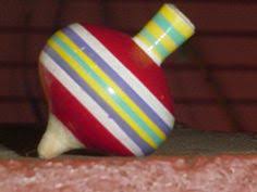 Llamamos juegos tradicionales a los juegos infantiles que no necesitan de juguetes con una tecnología compleja, es decir, se trata de juegos que se efectúan mediante objetos y juguetes relativamente simples, o mediante el uso del propio cuerpo y recursos disponibles como lo son, patios. 10 Ideas De Juegos Tradicionales Mexicanos Juegos Tradicionales Mexicanos Juegos Tradicionales Juguetes