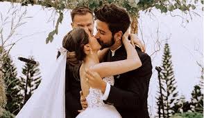 Evaluna montaner de echeverry on instagram: Ao Lado De Seu Marido Evaluna Montaner Eva De Club 57 Lanca Novo Clipe Assista Telejuve Novelas Juvenis