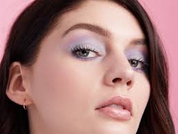 The winter season is categorized by. Makeup For Pale Skin 8 Makeup Artist Tips Products For Pale Skin Ipsy