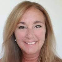 Debbie Beers's Instagram, Twitter & Facebook