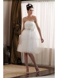 City goddess maxi hochzeitskleid mit hinten verlängertem saum und verzierungen. Kurze Brautkleider Gunstig Online Traum Abendkleider