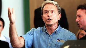 Democratic donor ed buck told a fox 11 crew to get a life and that he doesn't want to talk when activist and democratic donor ed buck was arrested for running a drug house and providing meth to. 2rpaf Xi03cnxm