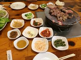 Kim's korean bbq brings authentic korean cuisine to jacksonville in a way that only a korean family could. Went To A Fine Korean Bbq Restaurant In Baltimore Had No Idea What The Sides Were Though Any Help Imgur