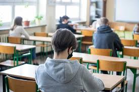Do 24 maja nadal obowiązuje ograniczenie w funkcjonowaniu szkół. Powrot Do Szkol Artykuly Echo Dnia Swietokrzyskie