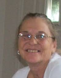 Robin Nee's Instagram, Twitter & Facebook