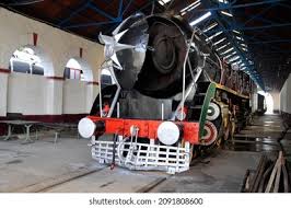 2+ Thousand "locomotive Shed" Royalty ...