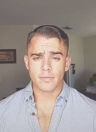 Chris Leighton's Instagram, Twitter & Facebook