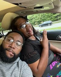 Khari Gray's Instagram, Twitter & Facebook