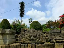 The word 'candi' (temple) refers to buildings of various shapes and functions, such as a worshipping place, a religious teaching center, a funerary place for keeping ashes of kings, a dwelling place of the divine, a royal bathing place, or a gateway. Candi Pringapus