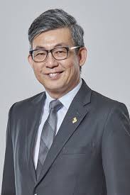 Paul Chong's Instagram, Twitter & Facebook