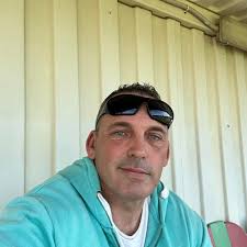 Au cœur de Notre-Dame de Paris rouverte et rendue au culte, au cœur de ce  sanctuaire splendide et si attachant, quelle joie de vénérer les reliques  de la Passion de Notre Seigneur.