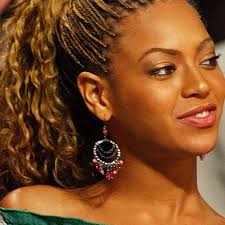 Beyonce looks fantastic with this beautiful curly, long hair style. All The Times Beyonce S Hair Blew Our Minds