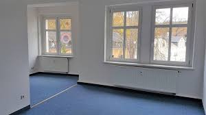 Ein großes angebot an mietwohnungen in schwarzenberg/erzgebirge finden sie bei immobilienscout24. 2 Zimmer Wohnung Zu Vermieten Bahnhofstrasse 14 08340 Schwarzenberg Schwarzenberg Erzgebirge Mapio Net
