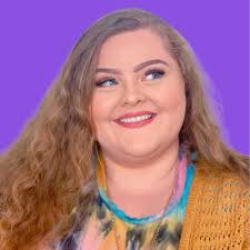 Por los minas y todos los barrios peligroso estaba ella, la gringa  Dominicana de pura Chepa