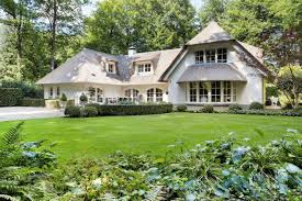 images?q=tbn:ANd9GcQnRyJjB_5XBVFEOigmwch5YO2A6M3hjXziRQ&usqp=CAU