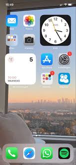 Pin By Blooklyn On Phone Ideas In 2020 Homescreen Iphone Iphone Organization Iphone App Layout