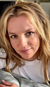 Basset hound pet Pearl brings joy and change