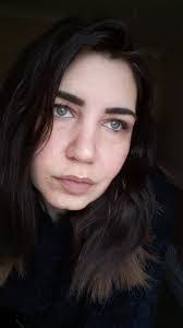 Leona Bullock's Instagram, Twitter & Facebook