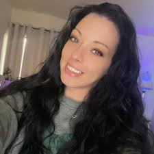 Ghostface stressing tf out because I refuse to answer phone calls