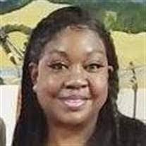 Leah Ricks's Instagram, Twitter & Facebook