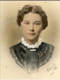 Blanche Belle Pinder (1913-1992) was born in Spanish Wells, Eleuthera to  Adams Frederick Pinder and Carmen Estelle Higgs. In 1933, she married  Robert Dawson Pinder (1909-1995) son of Leonard Pinder and Matilda