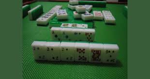 If a tile is taken out of turn, the players who were skipped lose their turns and play continues to the left of the playe. Mahjong Rummy Board Game Boardgamegeek
