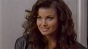 After leaving the show in 1998, electra did, in fact, decide to move on to bigger and. Carmen Electra On Baywatch Nights Youtube