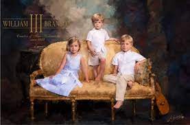 Pin By Cynthia Austin On Family Pics Family Portrait Painting Kids Portraits Photography Family Painting