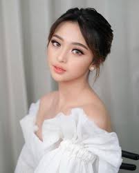 Olivia Shannon Makeup...