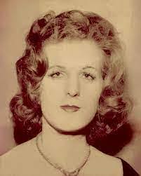 Sharon Schad's Instagram, Twitter & Facebook