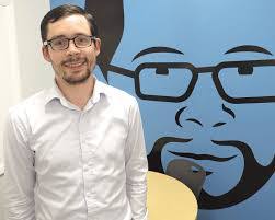 Elsa Dones's Instagram, Twitter & Facebook