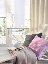 Das graue wohnzimmer mit edlen weißen gardinen verschönern. Kleiner Ratgeber Fur Schone Gardinen Ideen Inspiration Trebes Raumausstattung Und Inneneinrichtung