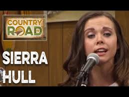 Molly Tuttle and Sierra Hull