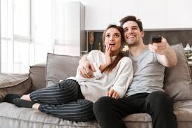 Bancile lucreaza cu sume foarte mari de bani, iar multe tranzactii se fac in continuare cu bani cash. Filme Cu Jafuri Topul Celor Mai Tari Filme Cu Jafuri È™i Spargeri