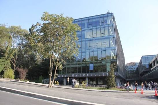 MEF Üniversitesi ve Öğrenci Yaşamı Hakkında Bilgiler | Yurtlar Burada