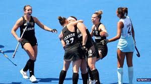 Hoy, su lucha está lejos de los tres palos, pero bien cerca de la gente. Las Leonas Vs Nueva Zelanda Por Los Juegos Olimpicos Revivi El Debut Tyc Sports