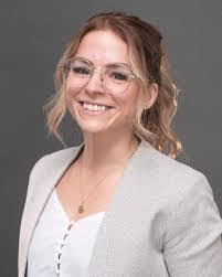 Kay Gauthier's Instagram, Twitter & Facebook