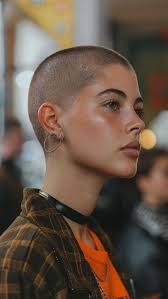 Malikah Brown-Henry (mikahbh1998)