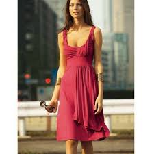 3 suisses, c'est le meilleur de la mode et de la déco à portée de clic. Robe Courte 3 Suisses Robe Rose Drapee En Satin Catalogue 121872 Be Com
