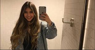 She goes by @melovemealot on instagram and has over 1.3million followers. Ashlen Diaz Net Worth Bio Facts Life Post Malone S Ex Girlfriend