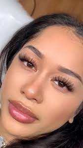 Catherine Penney's Instagram, Twitter & Facebook