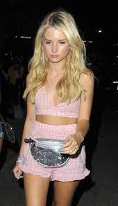 Find lottie moss's wiki, biography, age, height, lottie moss is a model. Lottie Moss Wiki Height Biography Early Life Career Age Birth Date Marriage