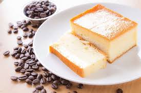 Divertitevi a scoprire nuovi piatti e cibi delle migliori torta arcobaleno a strati ricette della cucina italiane ed internazionale. Ricetta Torta Magica Ingredienti E Preparazione Dolce A Tre Strati Golosi Realbasket It