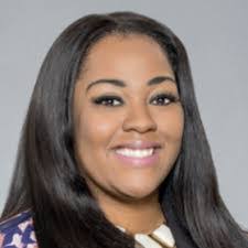 Sharon Cobb's Instagram, Twitter & Facebook