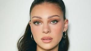 Nicola Peltz borrows Hailey Bieber's hottest summer 2023 makeup hack