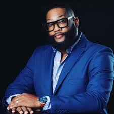 Robert "Boots" Pickard (@BootsNeoKeys)