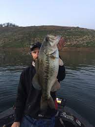 New melones —the lake continues to drop 6 inches per day, and the kokanee are suspending out in open water in the main river channel towards the southern end of the lake. New Melones Reservoir Fish Report Angels Camp Ca