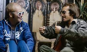 He pointed to them midway through the… Ziemlich Beste Freunde 50 Jahre Elton John Und Bernie Taupin In Bildern